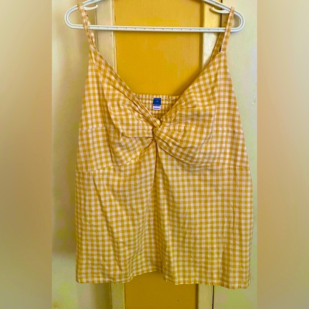 Old Navy Spahgetti Strap Gingham top size 3x